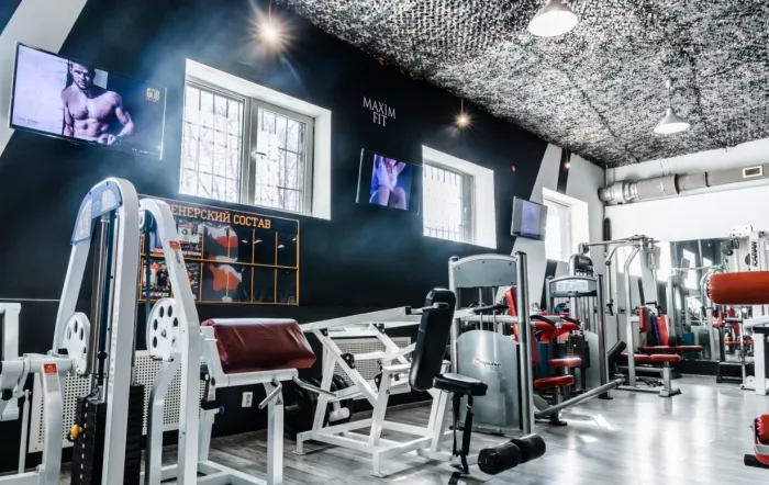 Фитнес-клуб "Maxim FIT".