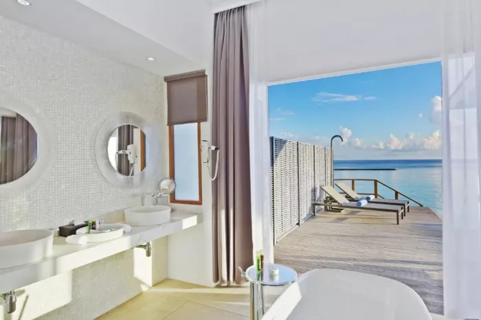 Отель "Курамати Мальдивы" (Kuramati Maldives Hotel)