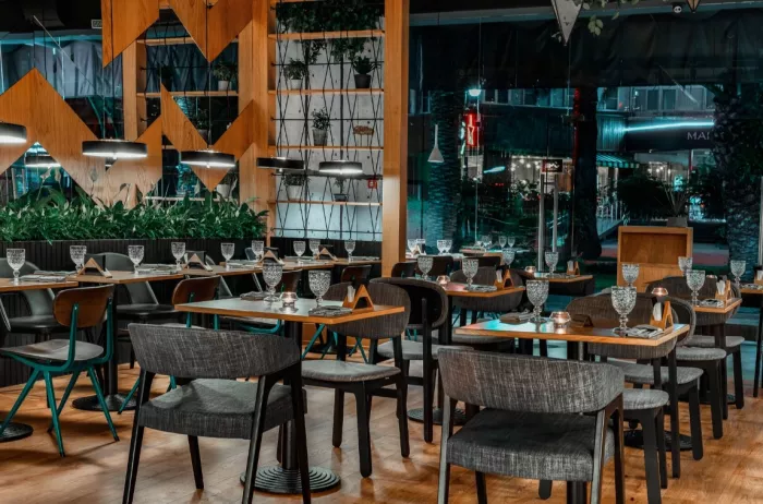 Ресторан азиатской кухни "UMI Asian kitchen & bar