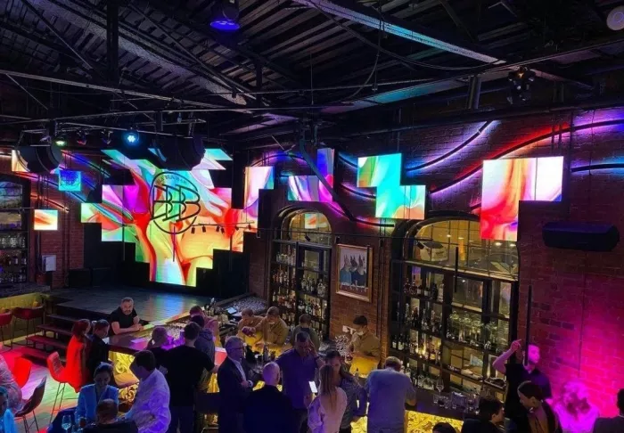 Бар-ресторан и ночной клуб "BLA BLA BAR".