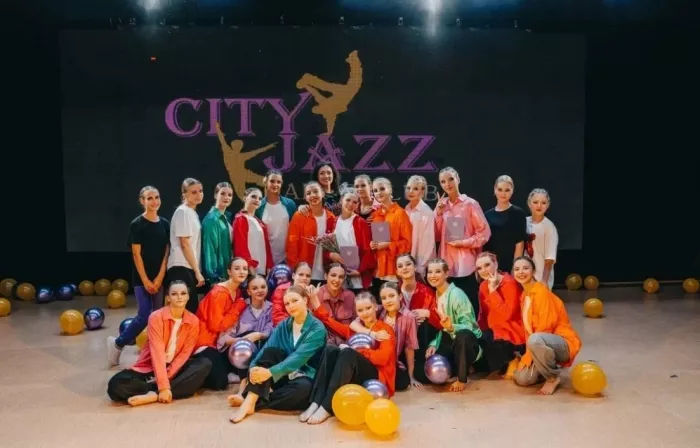 Школа современной хореографии и актерского мастерства "City jazz".