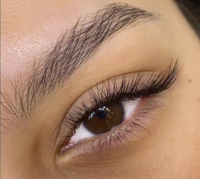 Студия по наращиванию ресниц "VERAN LASHES".