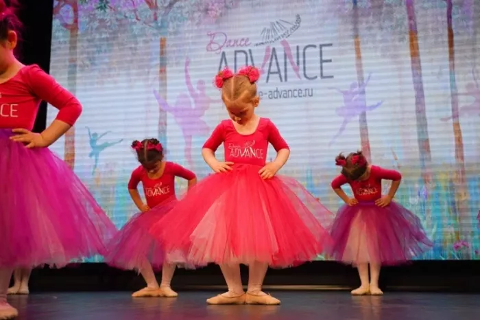 Школа танцев "Dance Advance"