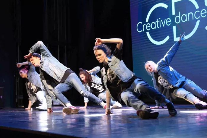 Школа танцев "Creative Dance Space"