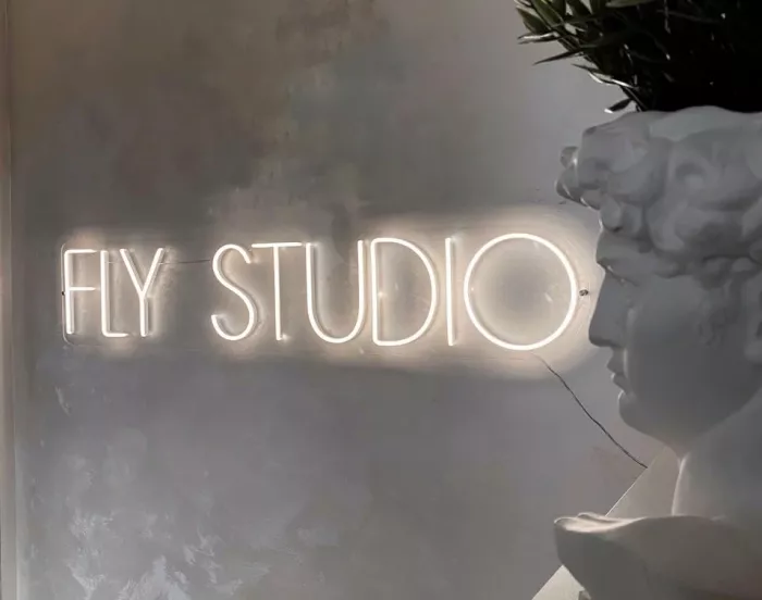 Салон красоты "Fly Studio"