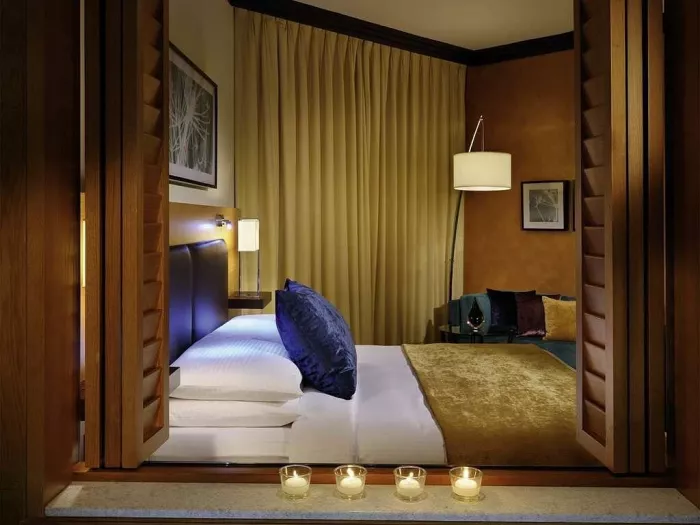 Отель "Mövenpick Hotel Jumeirah Beach" 5*