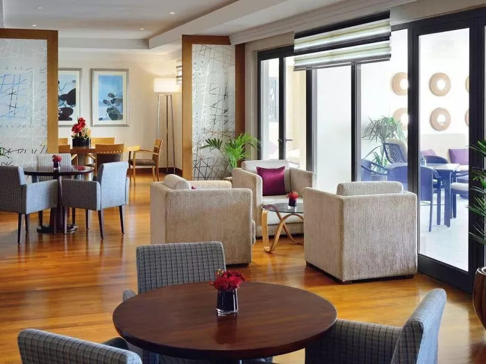 Отель "Mövenpick Hotel Jumeirah Beach" 5*