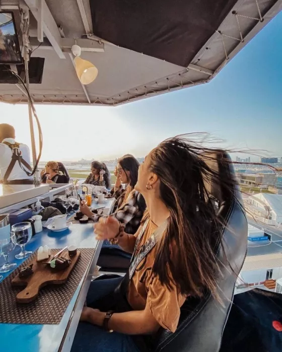 Ресторан "Dinner in the sky Dubai"