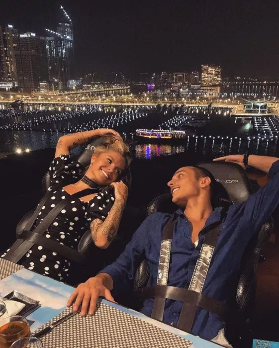 Ресторан "Dinner in the sky Dubai"