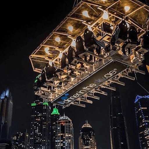 Ресторан "Dinner in the sky Dubai"
