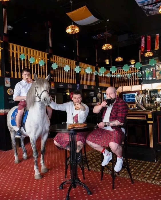 Кафе-паб "Harat’s pub" на Б.Садовой