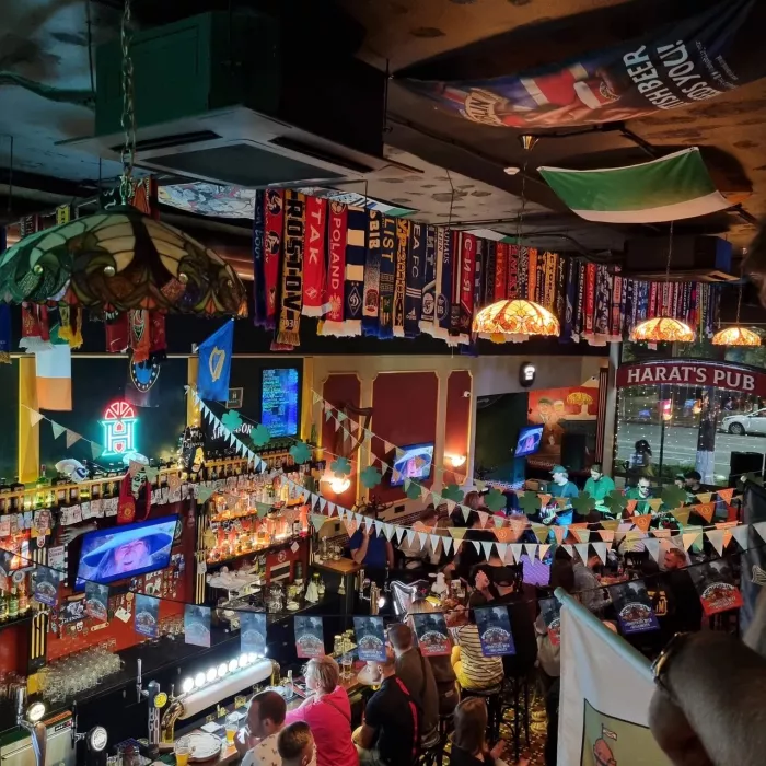 Кафе-паб "Harat’s pub" на Б.Садовой
