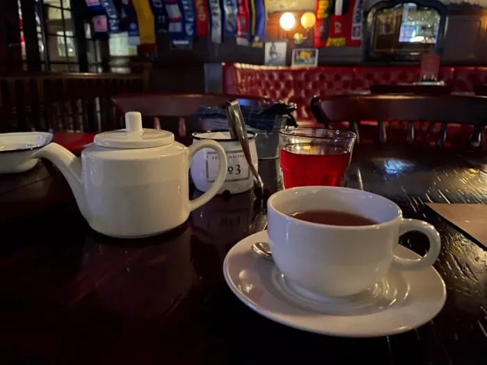 Паб "London Pub"