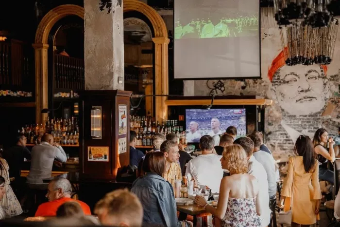 Паб "London Pub"