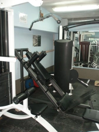 Спортивный клуб "Leon gym".