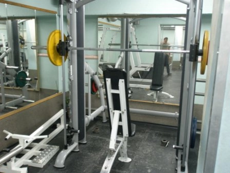 Спортивный клуб "Leon gym".