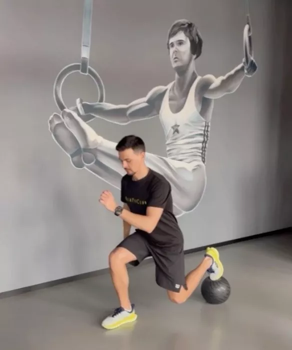 Фитнес-клуб "#slimfitclub".