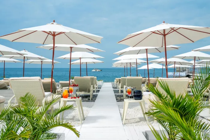 Пляж-кафе «DеlMar Beach Club"