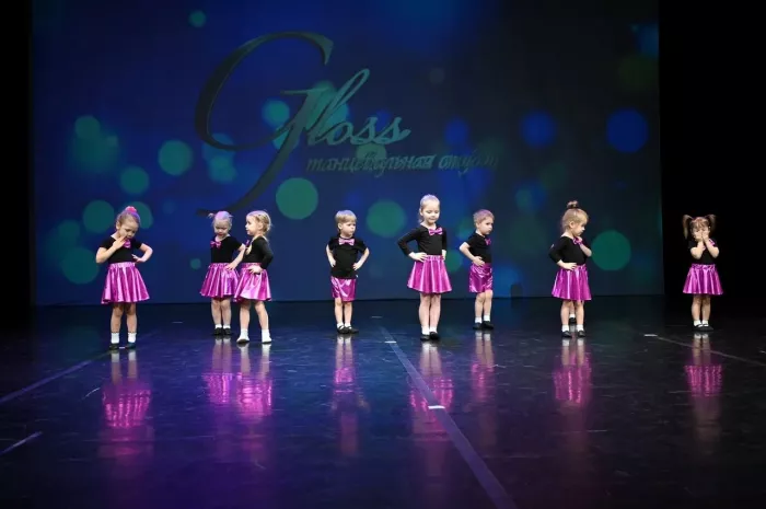 Школа танцев "Gloss Dance"