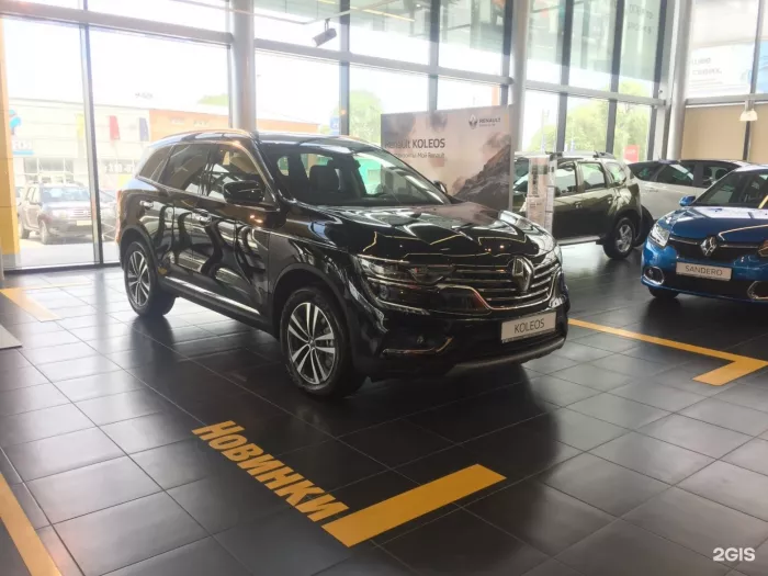 Автосалон "Renault ААА Моторс"