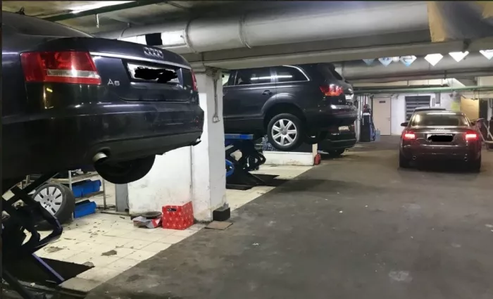 Автотехцентр по ремонту автомобилей и их техобслуживанию "Бск".