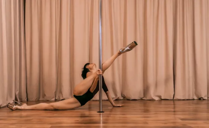 Студия танцев "Vertical".