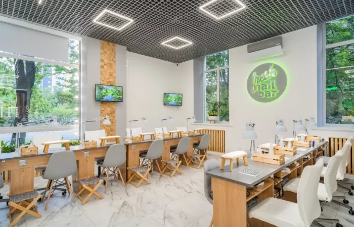 Салон красоты "Fresh Nail Bar".