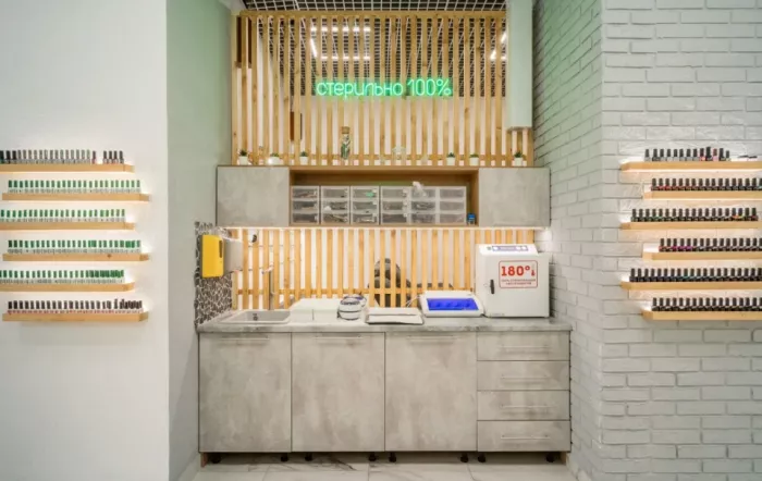 Салон красоты "Fresh Nail Bar".