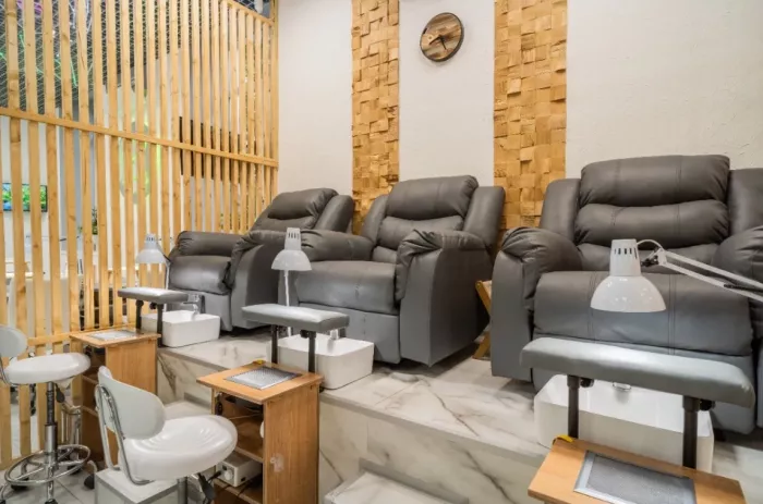 Салон красоты "Fresh Nail Bar".