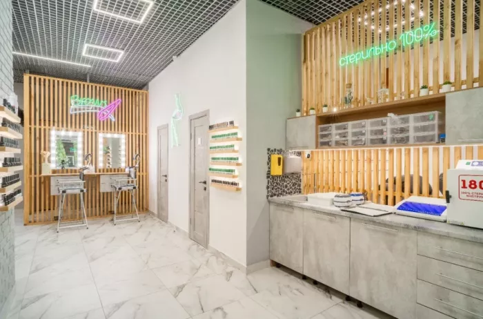 Салон красоты "Fresh Nail Bar".