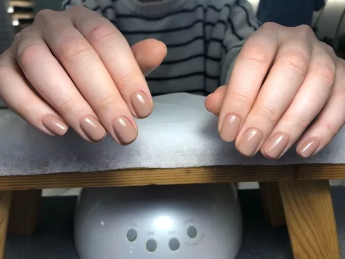 Салон красоты "Fresh Nail Bar".