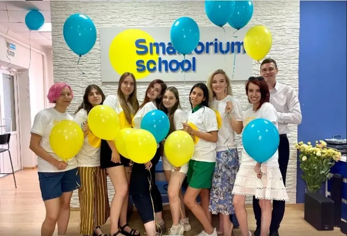  Образовательный центр "Smartorium school".