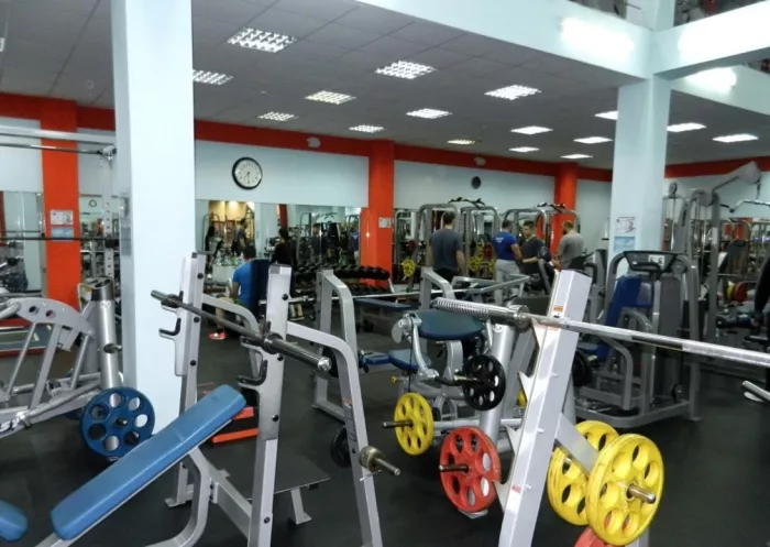 Фитнес-клуб "SkyGym".