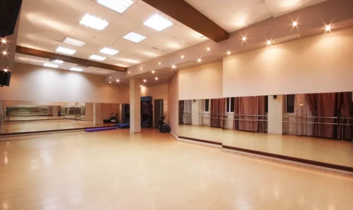 Фитнес-клуб "SkyGym".