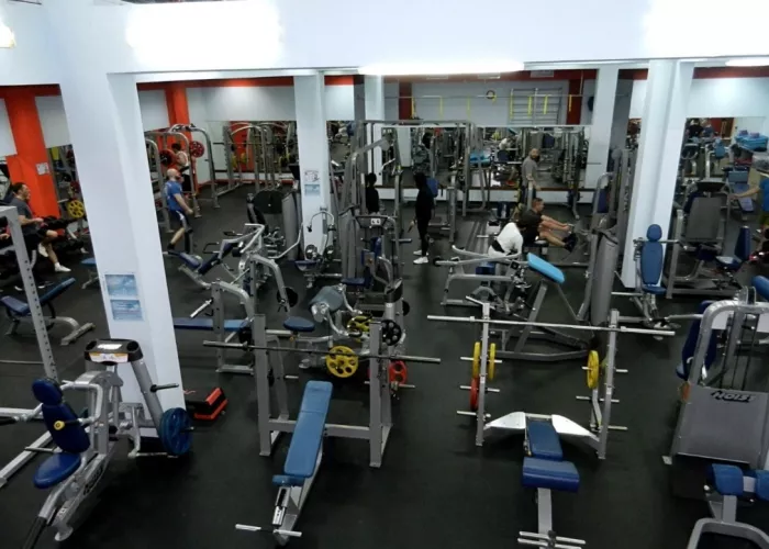 Фитнес-клуб "SkyGym".
