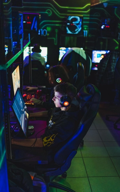 Компьютерный клуб "Cyber Tron games"