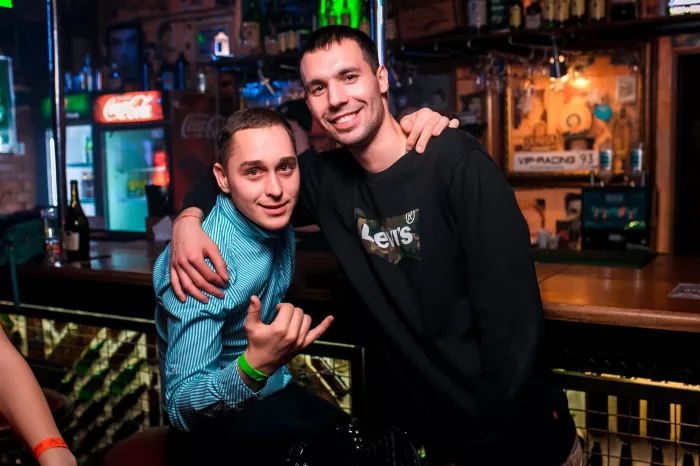 Ночной клуб "Amsterdam Bar"