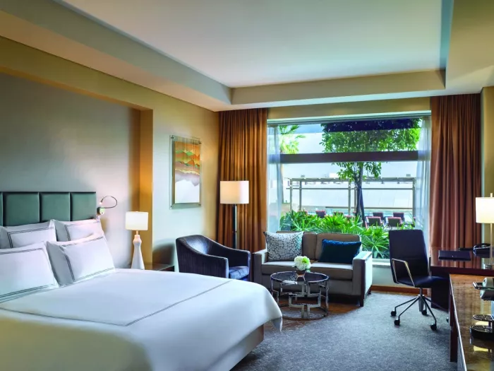 Отель "Swissôtel Al Ghurair" 5*