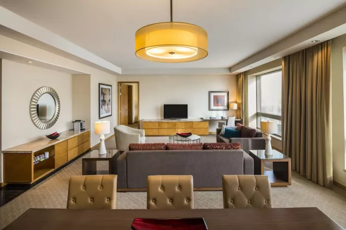 Отель "Swissôtel Al Ghurair" 5*
