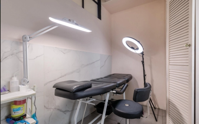 Студия красоты  "Nailon studio".
