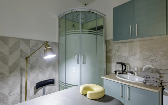 Студия красоты  "Nailon studio".