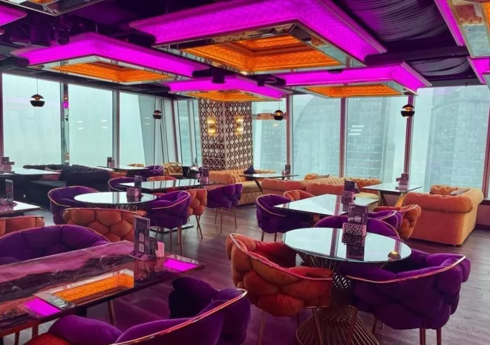 Центр паровых коктейлей "Nebo Lounge".