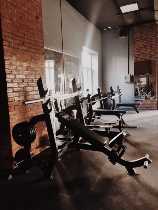 Фитнес-клуб "Delta Sport КОМУНАРКА".
