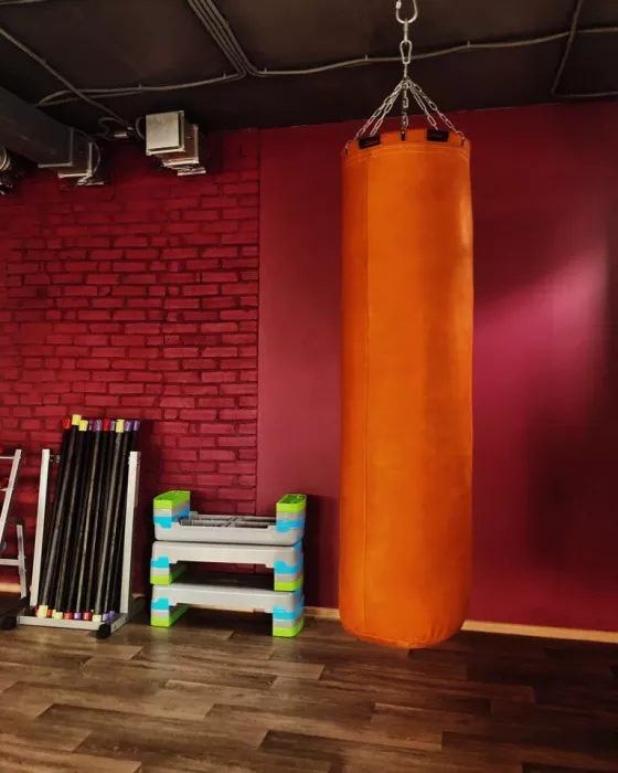 Фитнес-клуб "Delta Sport КОМУНАРКА".