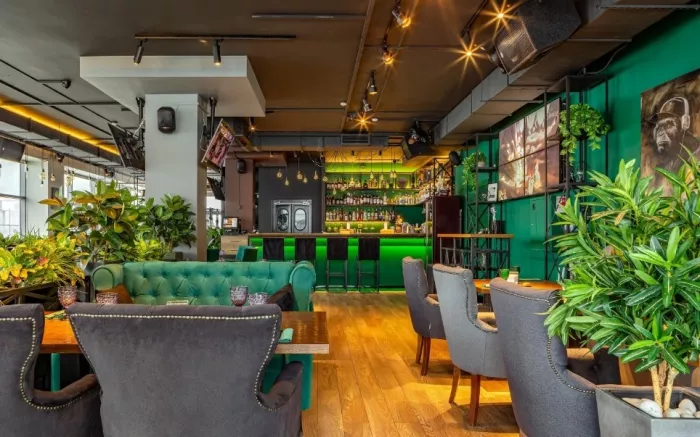 Лаундж-бар "Rich lounge".