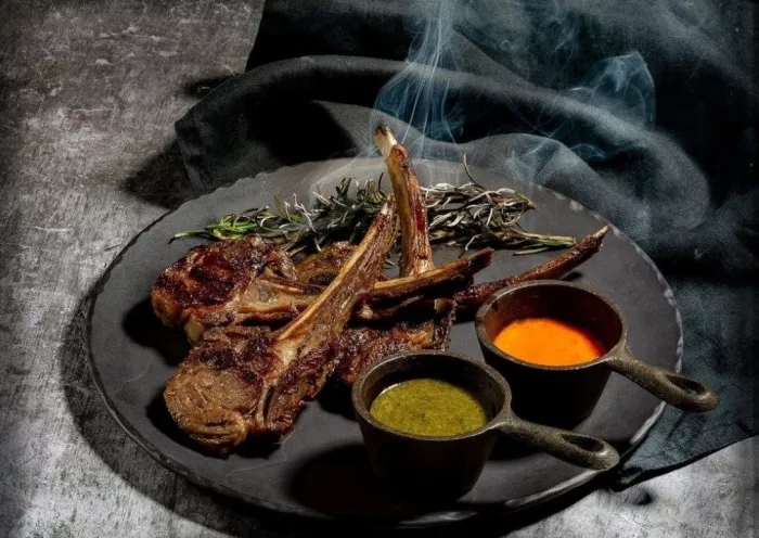 Ресторан-бургерная "CUTLET".
