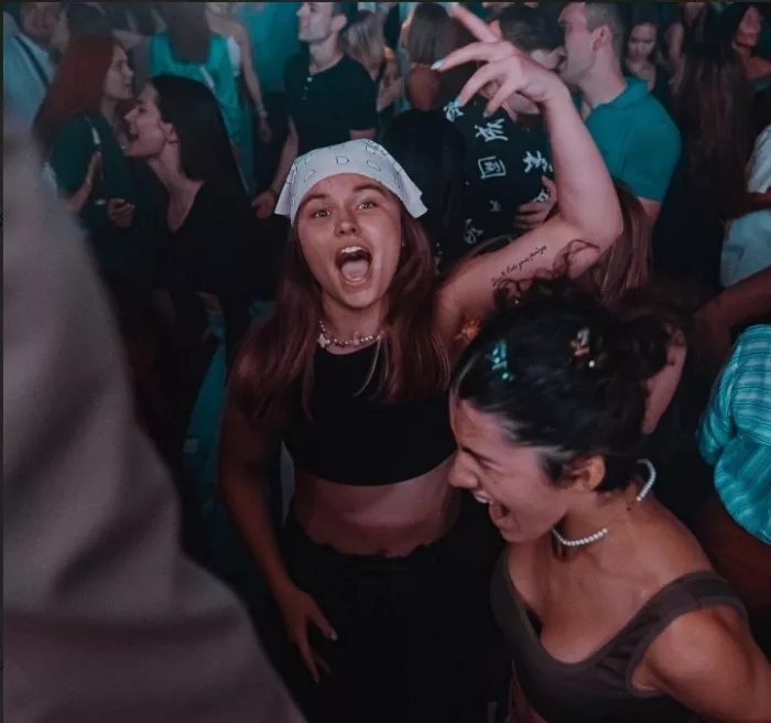 Ночной клуб  "VK GIPSY".