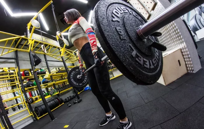 Фитнес-клуб "Pro100fitness".