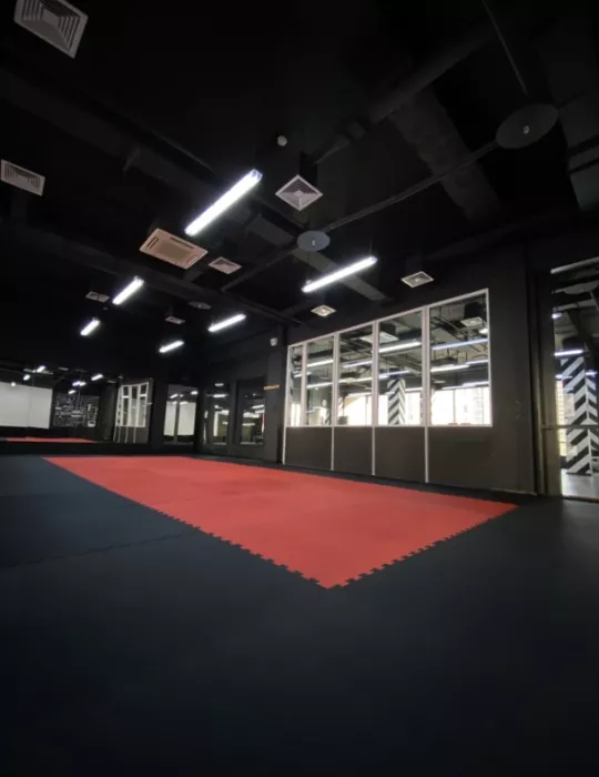Фитнес-клуб "Freedomgym".