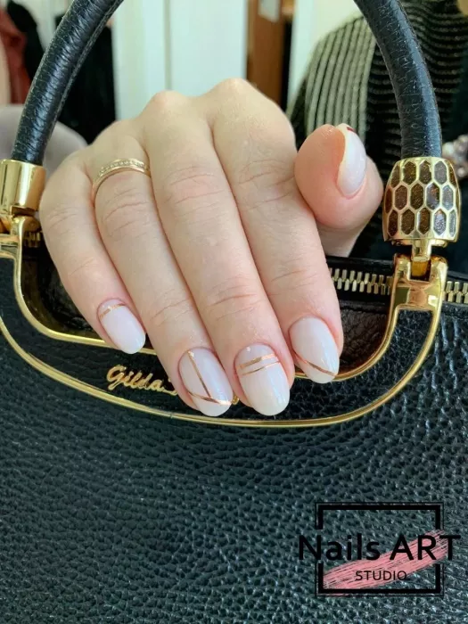 Студия маникюра "Nails Art Studio"